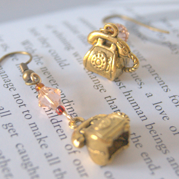 Telephone Earrings on Luulla